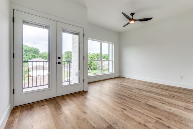 5704 Riverside Drive, Dallas, TX 75235