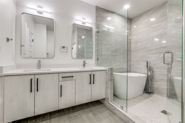 5704 Riverside Drive, Dallas, TX 75235