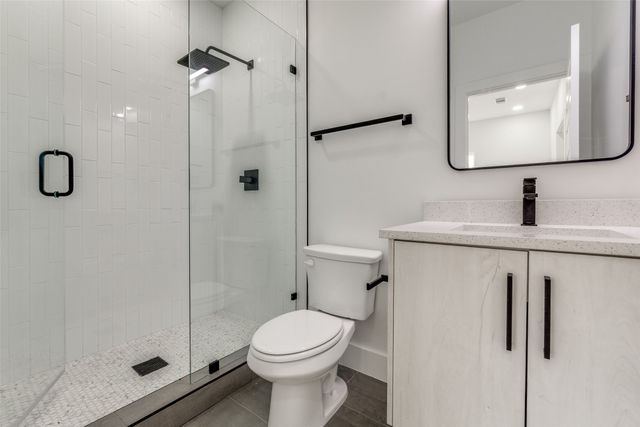 5704 Riverside Drive, Dallas, TX 75235