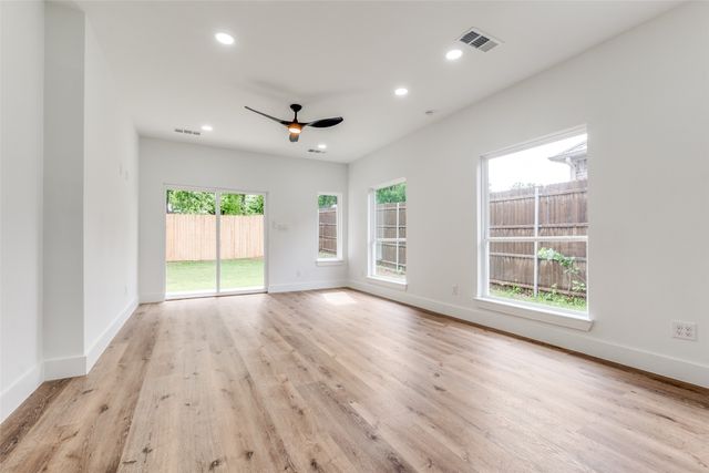 5704 Riverside Drive, Dallas, TX 75235
