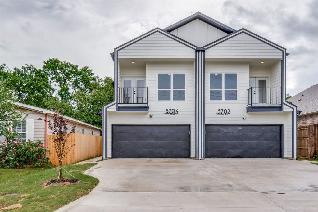 5704 Riverside Drive, Dallas, TX 75235