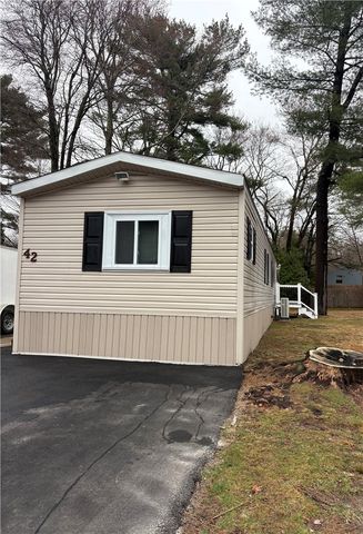 42 Maplewood Drive, Burrillville, RI 02839