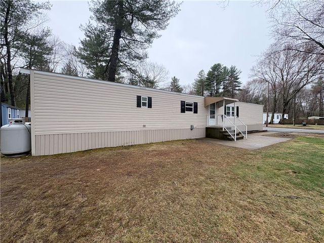 42 Maplewood Drive, Burrillville, RI 02839