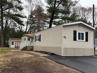 42 Maplewood Drive, Burrillville, RI 02839
