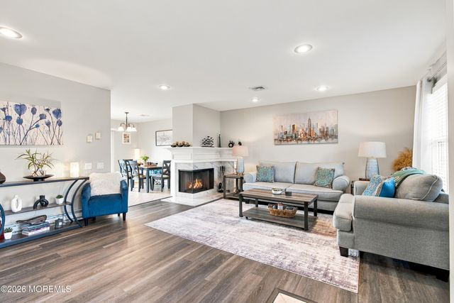 428 Andover Drive 428C, Monroe, NJ 08831