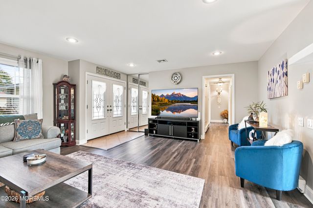 428 Andover Drive 428C, Monroe, NJ 08831