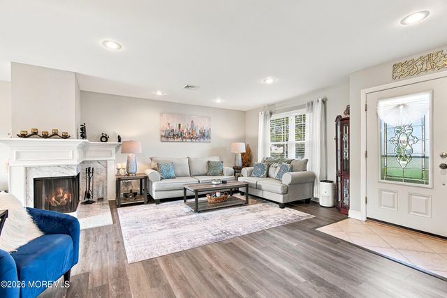 428 Andover Drive 428C, Monroe, NJ 08831