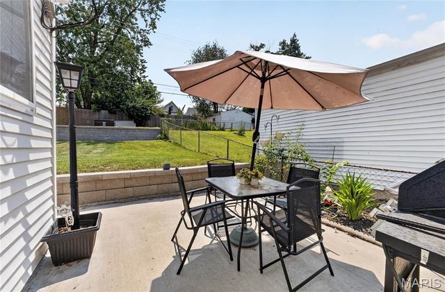 3234 Jasper Park, St Louis, MO 63139