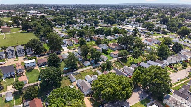 3234 Jasper Park, St Louis, MO 63139