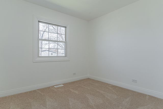 6925 Edgebrook Lane, Hanover Park, IL 60133