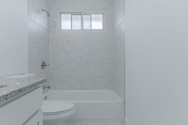 6925 Edgebrook Lane, Hanover Park, IL 60133