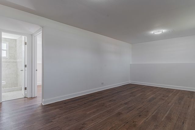 6925 Edgebrook Lane, Hanover Park, IL 60133