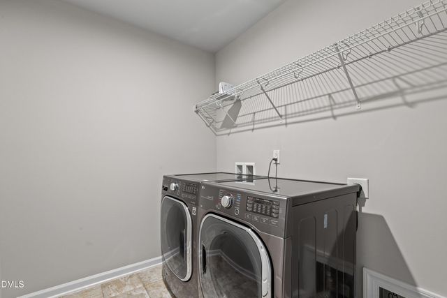 845 Rymark Court, Cary, NC 27513