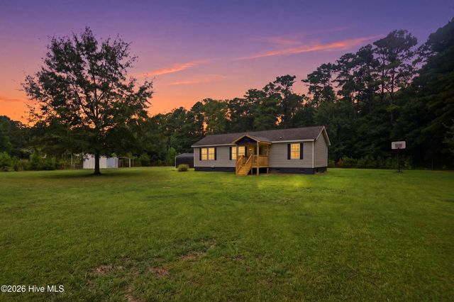14124 Ashton Road, Rocky Point, NC 28457