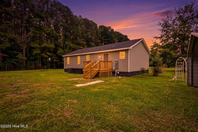 14124 Ashton Road, Rocky Point, NC 28457