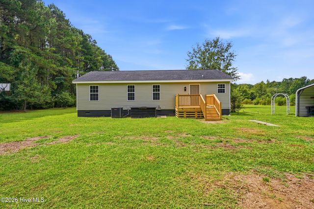 14124 Ashton Road, Rocky Point, NC 28457