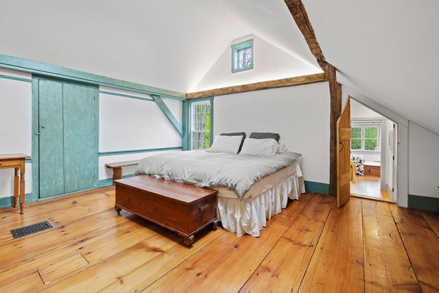 962 Raymond Road, Danby, VT 05739