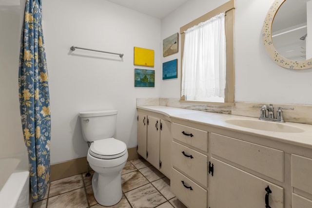 962 Raymond Road, Danby, VT 05739