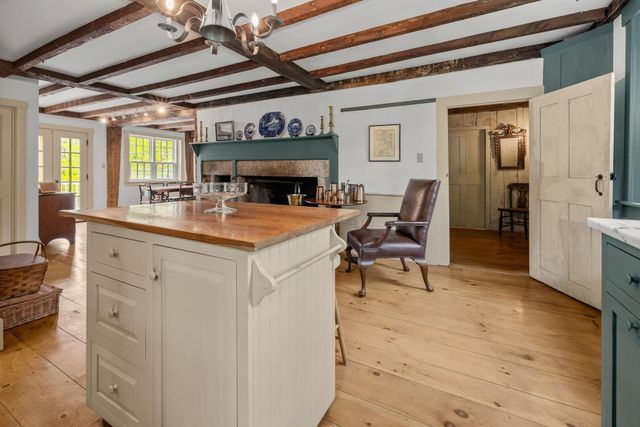 962 Raymond Road, Danby, VT 05739