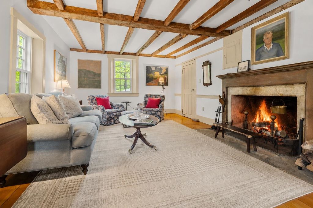 962 Raymond Road, Danby, VT 05739