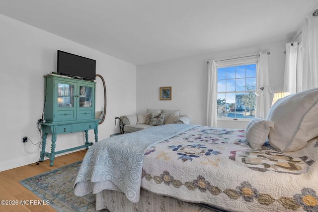 97 Bay Point Harbour, Point Pleasant, NJ 08742