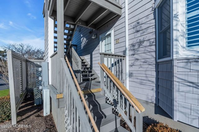 97 Bay Point Harbour, Point Pleasant, NJ 08742