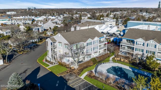 97 Bay Point Harbour, Point Pleasant, NJ 08742