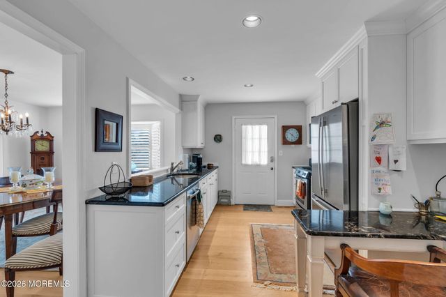 97 Bay Point Harbour, Point Pleasant, NJ 08742