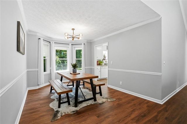 102 Hearthstone Drive, Woodstock, GA 30189
