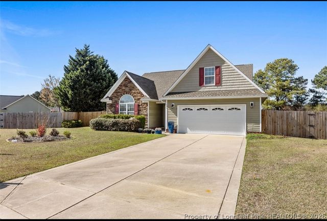 131 Newton Court, Raeford, NC 28376