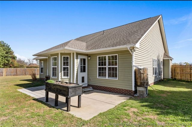 131 Newton Court, Raeford, NC 28376