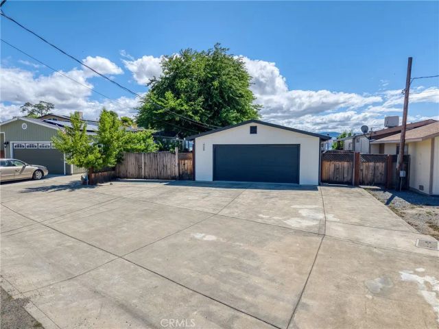 4400 Lakeshore, Lakeport, CA 95453