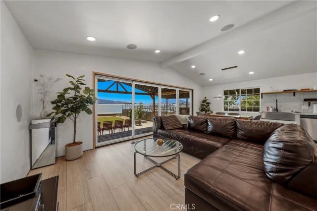 4400 Lakeshore, Lakeport, CA 95453