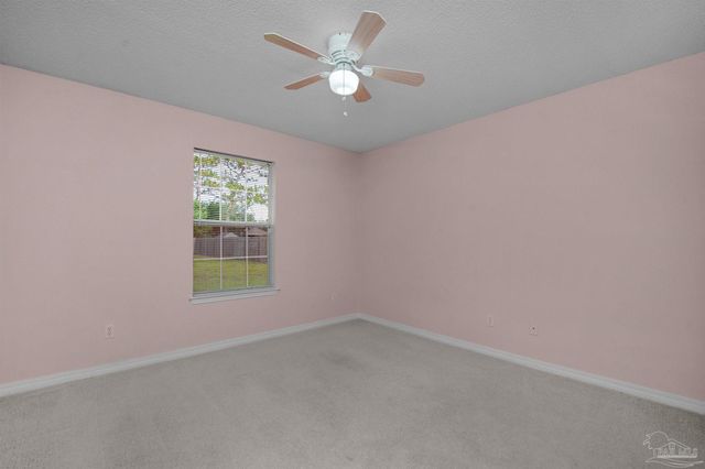 2081 Seagrape Dr, Navarre, FL 32566