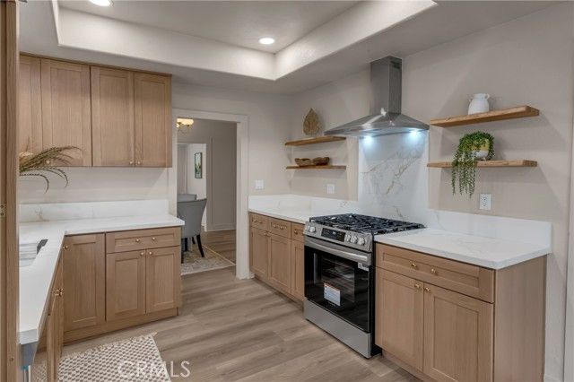 520 E 8th Street, Corona, CA 92879