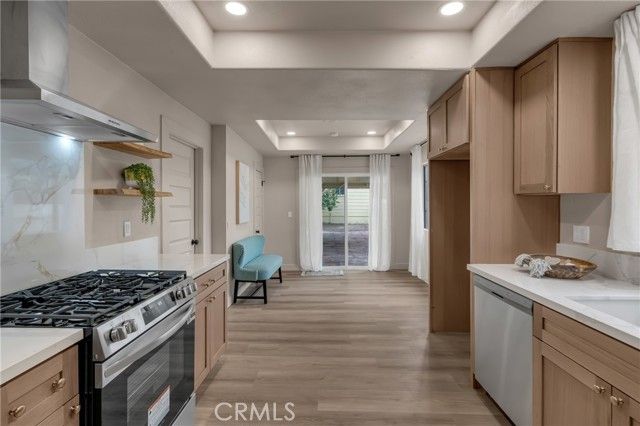 520 E 8th Street, Corona, CA 92879