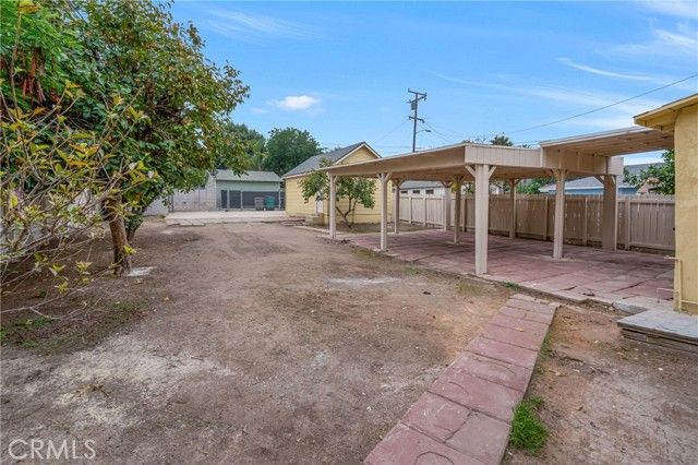 520 E 8th Street, Corona, CA 92879