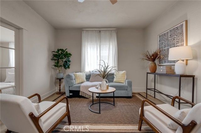 520 E 8th Street, Corona, CA 92879