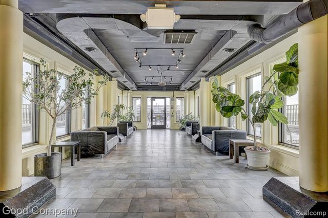 15 E Kirby Street 601, Detroit, MI 48202