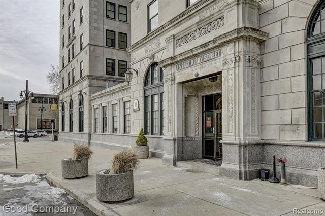 15 E Kirby Street 601, Detroit, MI 48202