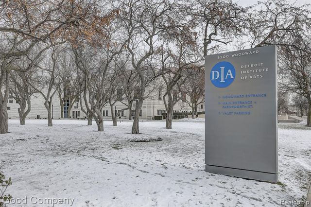 15 E Kirby Street 601, Detroit, MI 48202