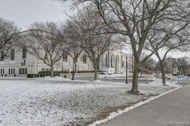 15 E Kirby Street 601, Detroit, MI 48202