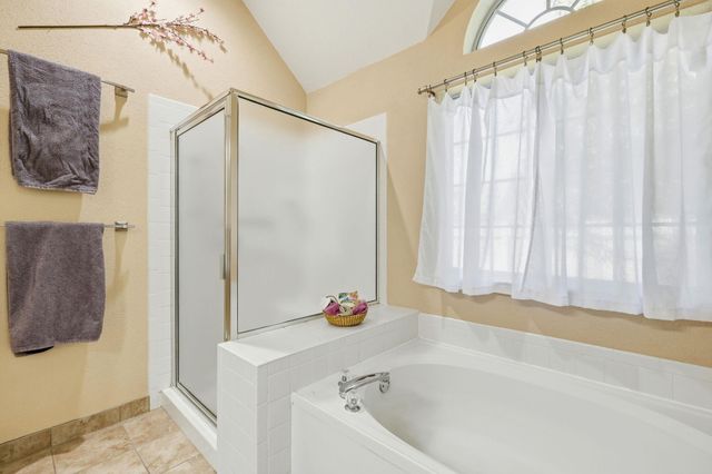 213 Rio Vista DR, Georgetown, TX 78626