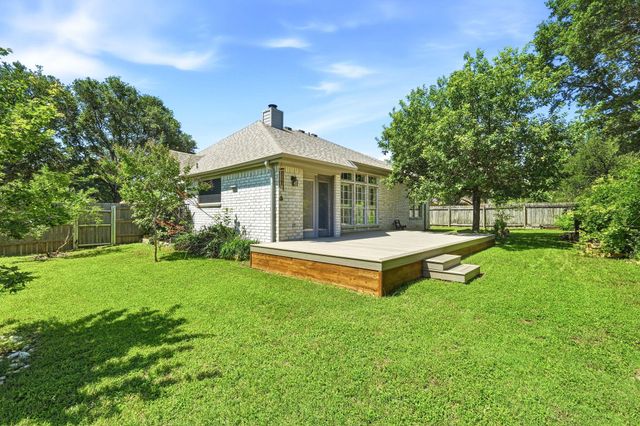213 Rio Vista DR, Georgetown, TX 78626