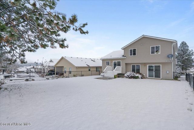 4224 N Brookie DR, Post Falls, ID 83854