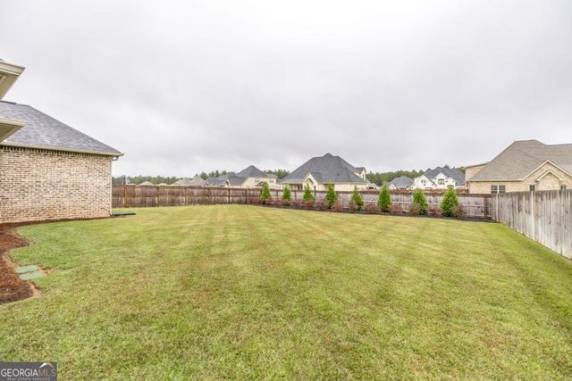 307 Foxberry Nook, Kathleen, GA 31047