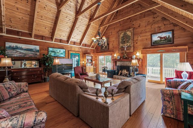 1420 Piney Grove-Wilbon Road, Holly Springs, NC 27540