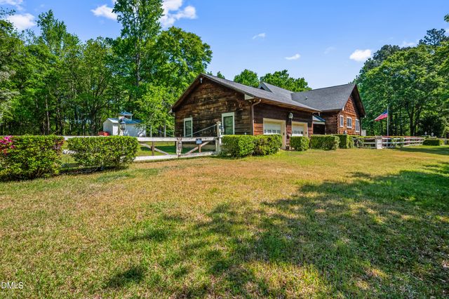 1420 Piney Grove-Wilbon Road, Holly Springs, NC 27540