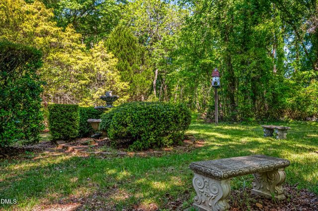 1420 Piney Grove-Wilbon Road, Holly Springs, NC 27540