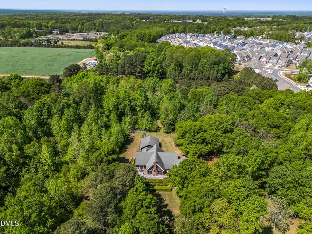 1420 Piney Grove-Wilbon Road, Holly Springs, NC 27540